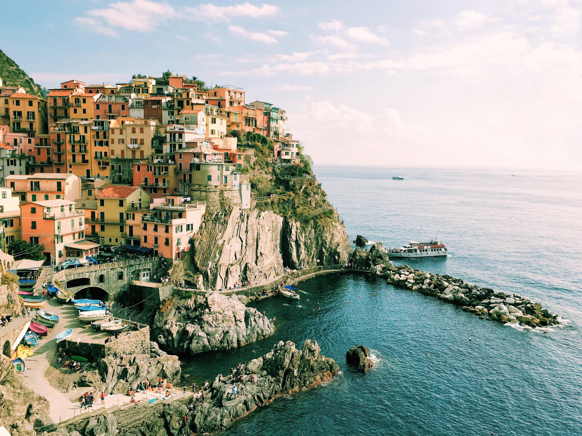 Italian city overlooking the ocean